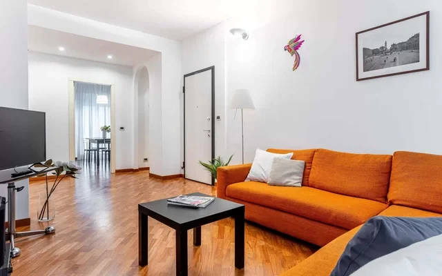 Lovely&Inviting 2-bed flat w/ balcony 0