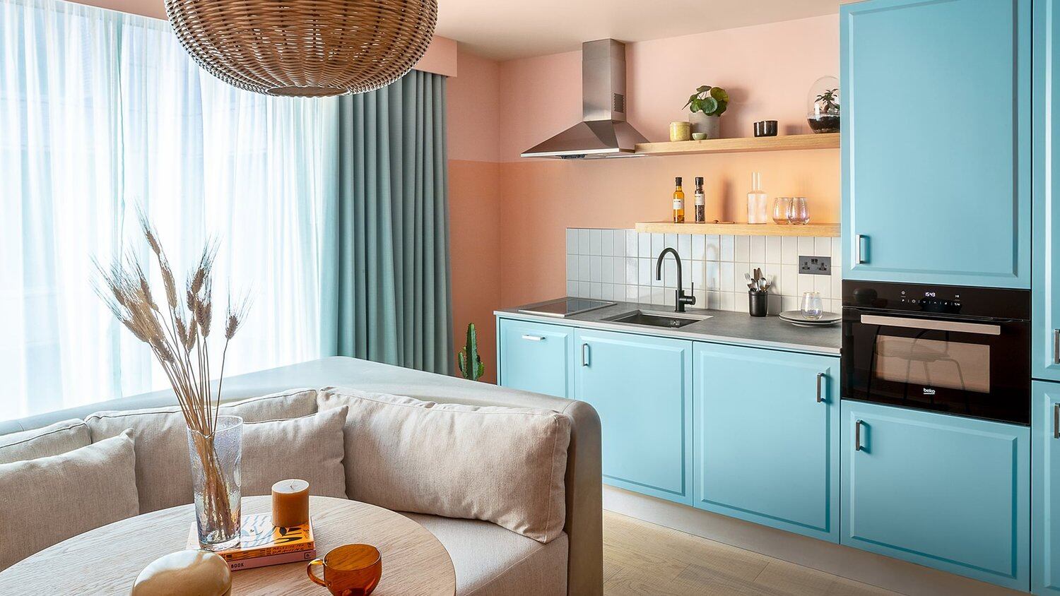 SL-Tower Bridge Road 2