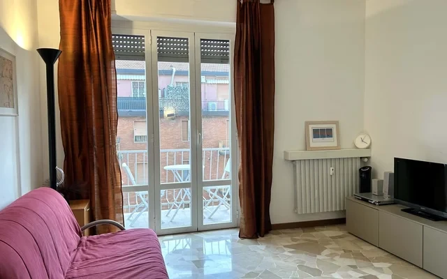 Appartamento in Via Desenzano - zona Bande Nere, Primaticcio
 (DESENZANO6B) 1