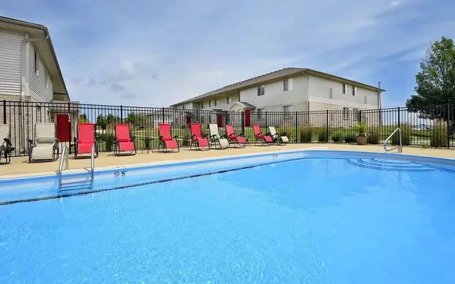 Oak Point Apartments 3