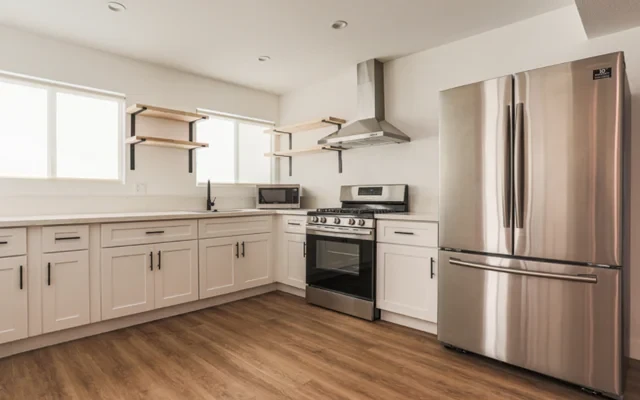 TRIPALINK 1651 W 37th Pl Los Angeles 1