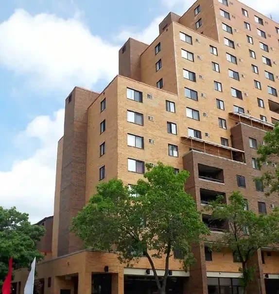 Capitol Centre Court Apartments