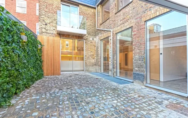 Elysium Place, Fulham, London, SW6 4JY 2