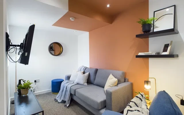 7 Westbourne Grove 4