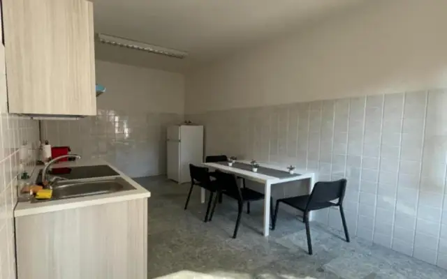 Bed in a twin bedroom in a 7-bedroom flat next to Università di Bologna 2