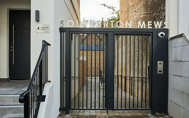 Southerton Mews 9378# 3