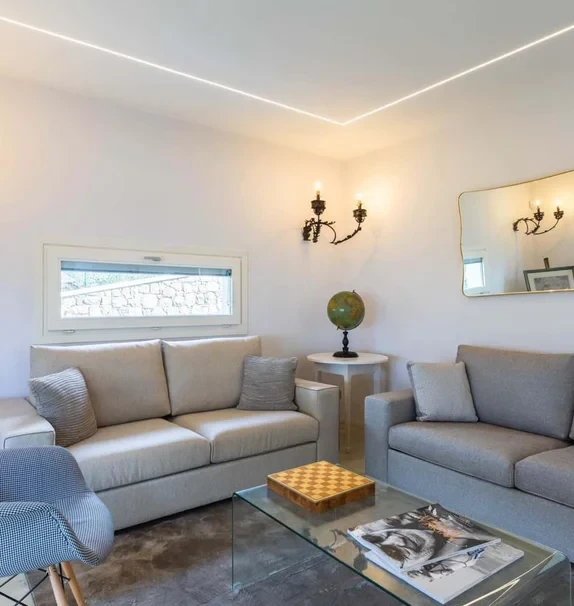 Luxury Apartment in Modern Villa Unit 1