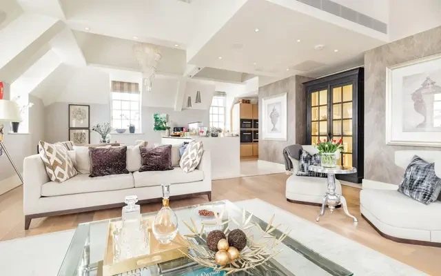 Richmond Hill, Richmond, TW10 6BF 3