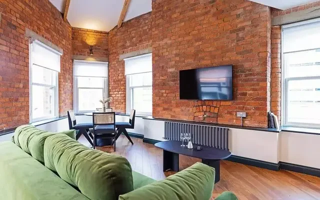 Dantzic Street 30303# 4