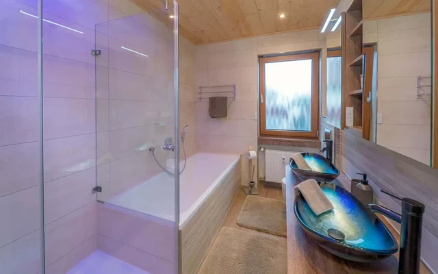 Herzo Family Balcony Apartment 4