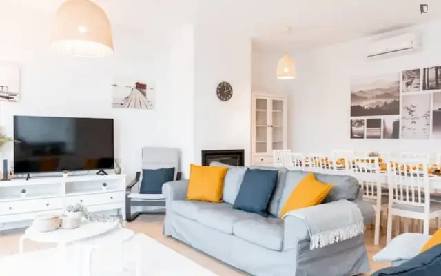 house near R. Torre da Medronheira - Lagoa student accommodation