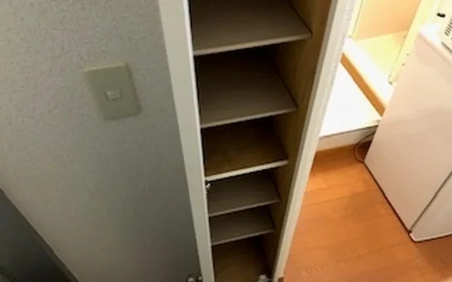 レオパレスヴィルヌーブ 4