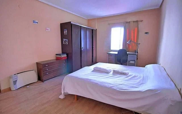 Piso de 4 habitaciones en Algiros 0