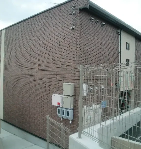 レオネクストサカエ