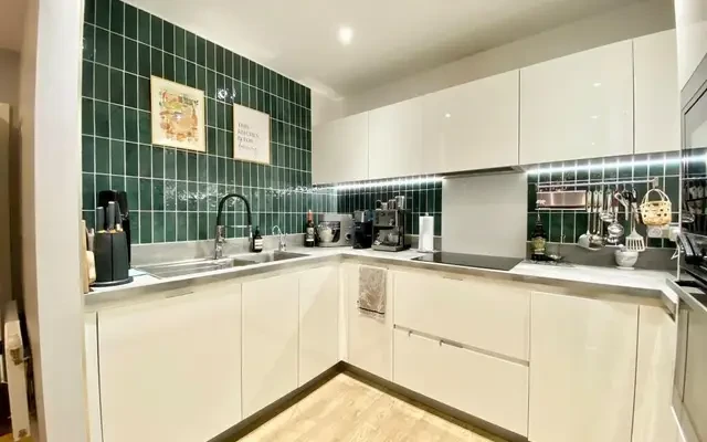 Madeira Street 11829# 2