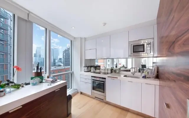 Fairmont Avenue 3