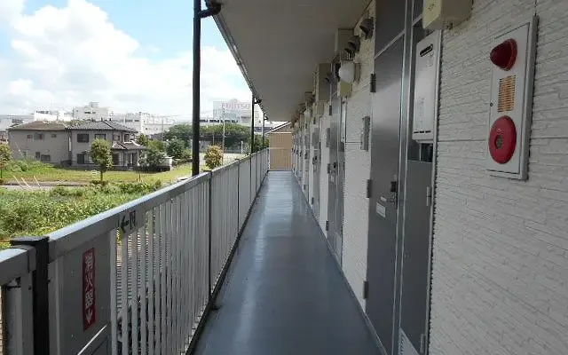 レオパレス和 1