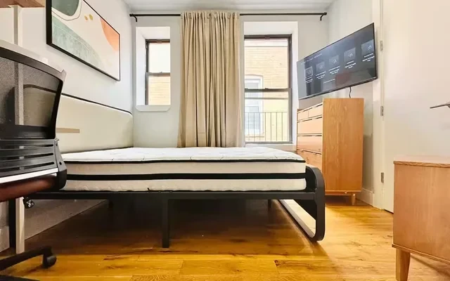 448 Empire boulevard, New York 3