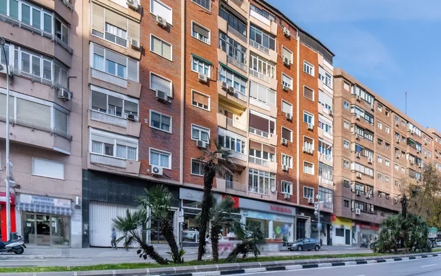 Calle Doctor Esquerdo 3