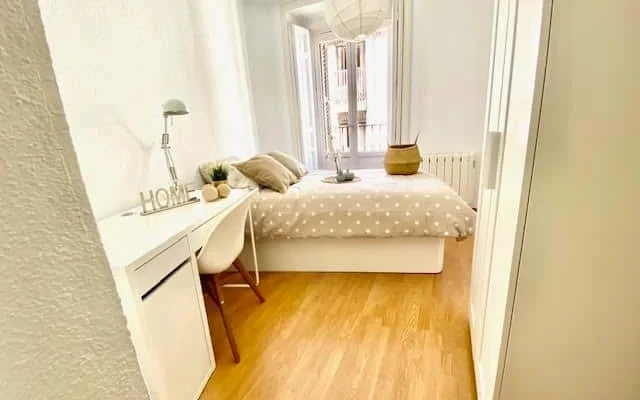 Apt. 4 Floor 2