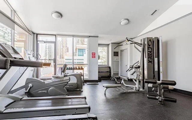 The Residences Of 555 Yonge Street 3