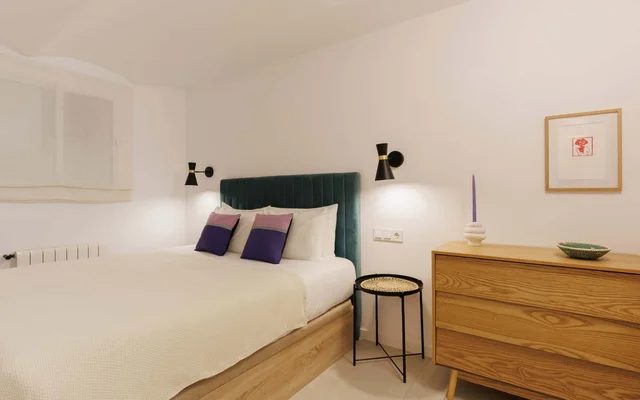 Calm & Stylish Apt. 7 min walk to Placa Espana 3