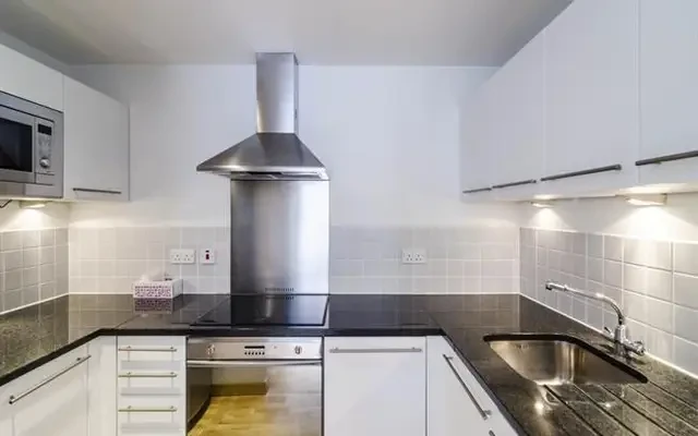 Leyden Street, London, E1 7LL 2