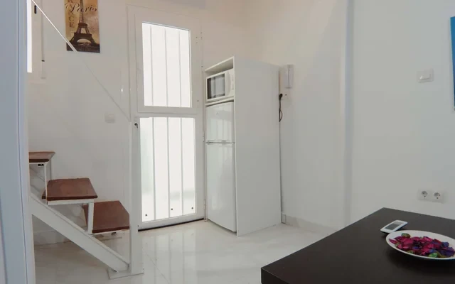 Calle Almendrales, floor, Almendrales 3