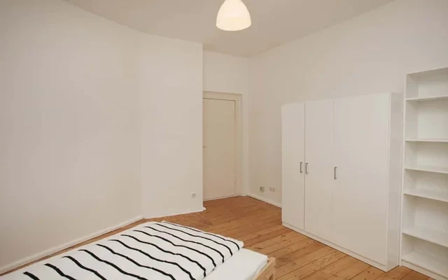 Saalestrasse 39BDE-01-228M 0