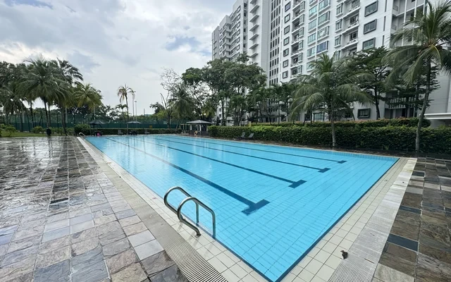 Lakepoint Condo - HM 2