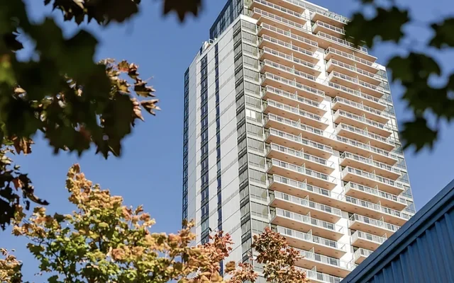 Comma King George - Surrey student accommodation