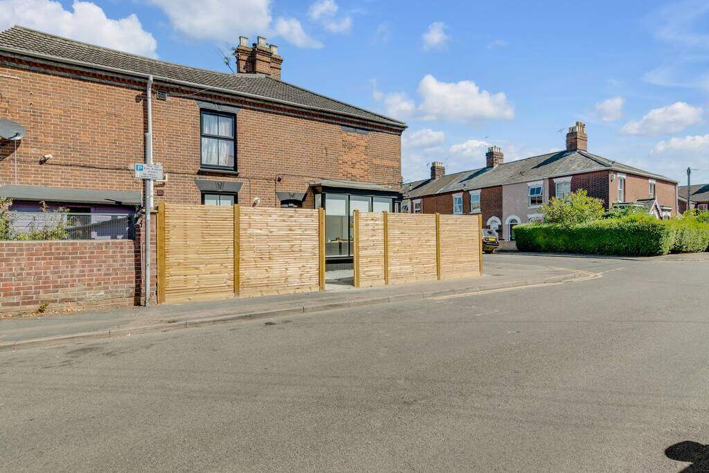 2 Cricket Ground Road