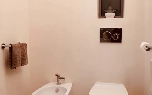 Apartment in Via Gaspare Rosales, Milano for 68 m² with 1 bedrooms 2