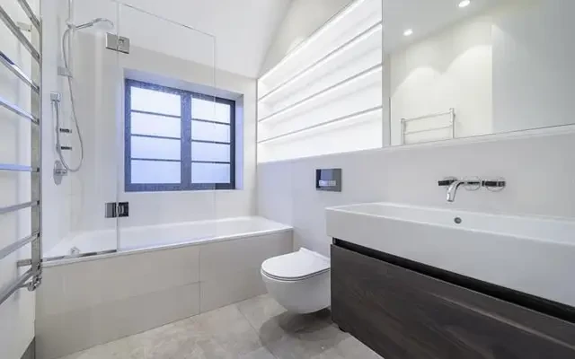 London, NW10 7HH 4