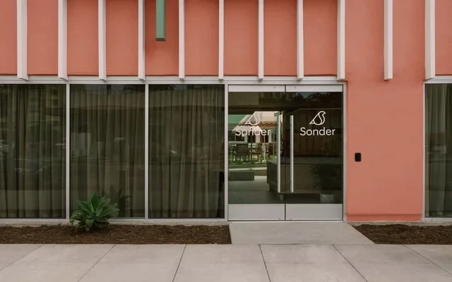 City Center Hotel Long Beach, Sonder 0
