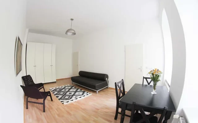 Hendrik - charmantes Apartment in zentraler und ruhiger Lage 2