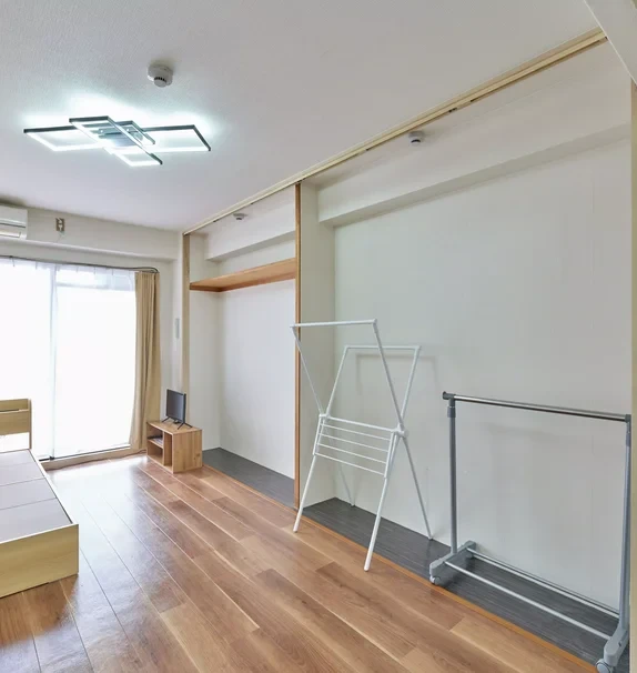 AP247 Lumiere Tenma 403