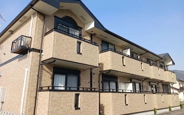 ラフレシール 202号室 - ที่พักนักศึกษาในเมืองชาวลาด