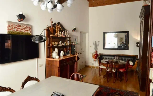 Apartment in Via Cherea, Lucca for 130 m² with 2 bedrooms 2