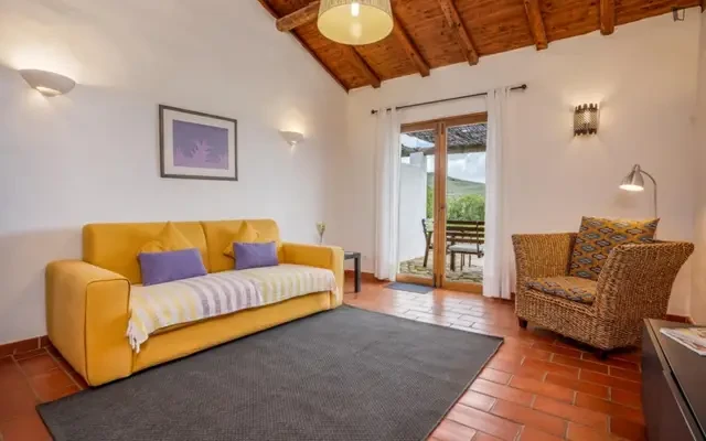 house near Burro Ville by Host Wise, - Portimão student accommodation