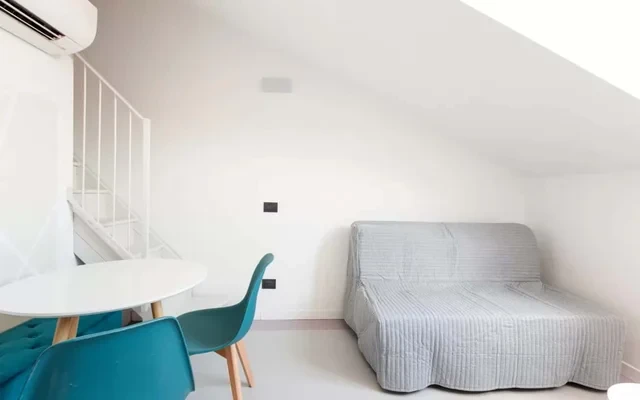 Monolocale soppalcato 504 Milano-Corso Magenta! 1