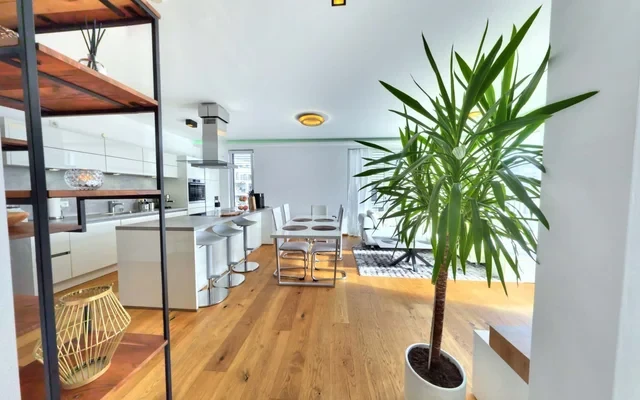 Apartment in Hafeninsel, Offenbach am Main for 97 m² with 1 bedroom 1