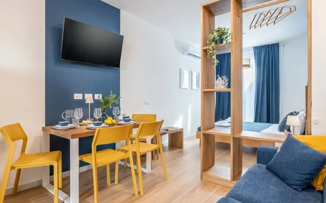 Taro's Blue Sea Apartment 2