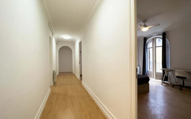 JE2 - Carrer de Jonqueres Barcelona 08003 Spain 4