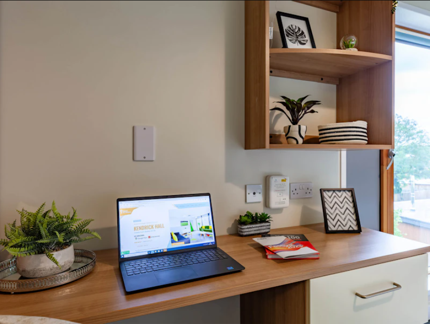 Premium Plus Ensuite