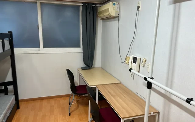 Sinchon No.7 Apartment 3