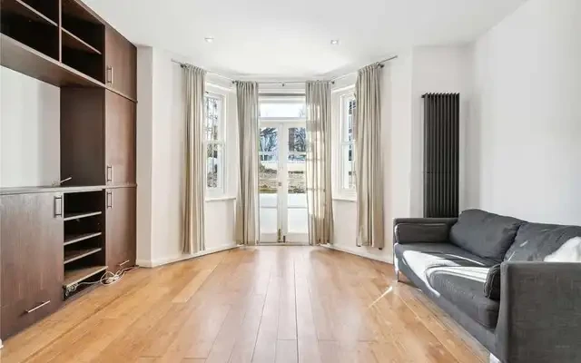 St. Quintin Avenue 1