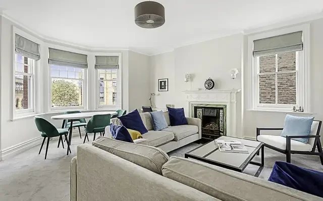 Fulham Road 12202# 2