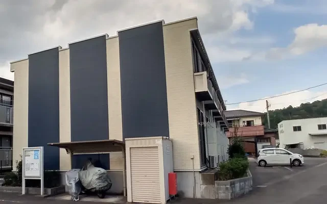レオネクストハピネス粟野 0