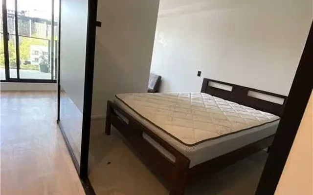 106 Vincent Street 2